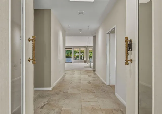 Photo 2 of Single family home for sale at 44844 Oro Grande Cir, Indian Wells, CA 92210 | MLS# 219153500DA | Listing updated on 2026-10-02