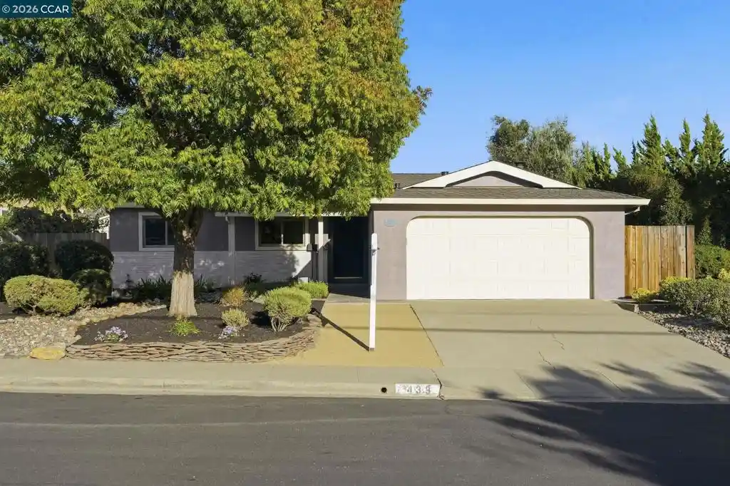 Photo 1 of Sale Pending at 433 Lassen Dr, Martinez, CA 94553 | MLS# 41149902 | Listing updated on 2026-10-22