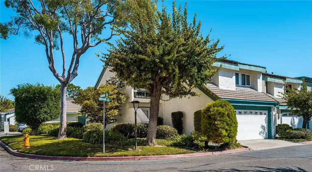Townhouse for sale at 12632 Romaine Wy, Garden Grove, CA 92845 | MLS# OC26212427