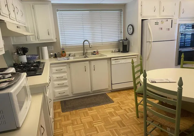Photo 2 of Manufactured home for sale at 73220 Desert Greens Dr N, Palm Desert, CA 92260 | MLS# 219153510DA | Listing updated on 2026-10-09