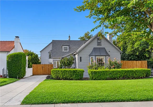 Photo 2 of Single family home for sale at 270 Garfield Ave, Pomona, CA 91767 | MLS# CV26210070 | Listing updated on 2026-10-06
