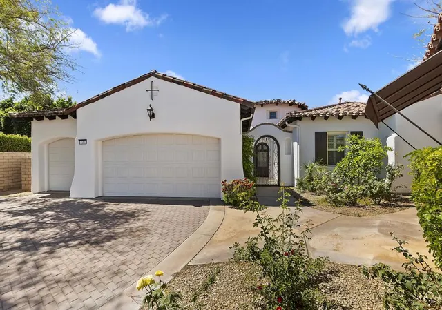 Photo 2 of Single family home for sale at 7 Cielo Vista Ct, Rancho Mirage, CA 92270 | MLS# 219153518DA | Listing updated on 2026-10-02