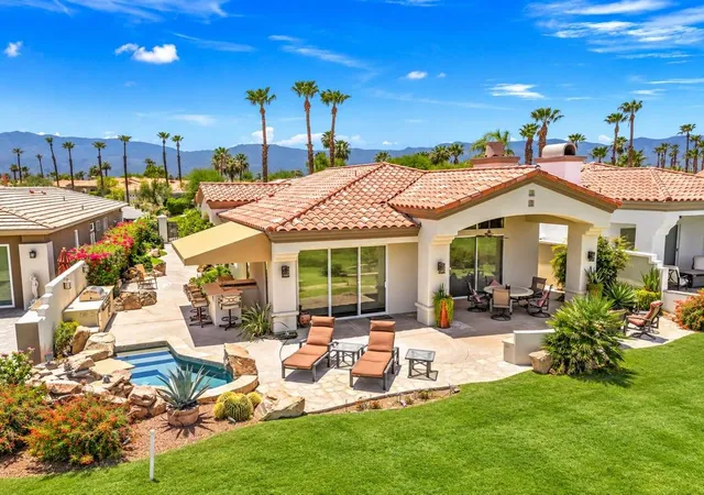 Photo 1 of Single family home for sale at 280 Tomahawk Dr, Palm Desert, CA 92211 | MLS# 219153519DA | Listing updated on 2026-10-02