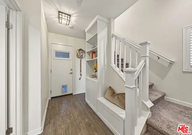 Photo 2 of Single family home for sale at 522 S Harbor Blvd, Santa Ana, CA 92704 | MLS# 26994791 | Listing updated on 2026-10-10
