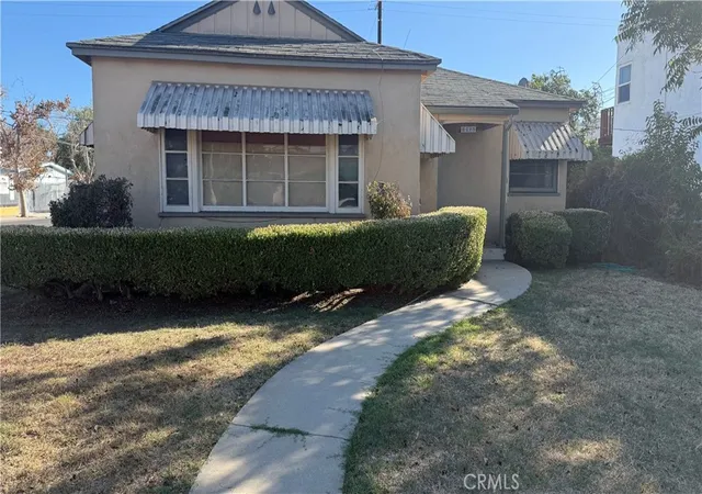 Photo 1 of Sale Pending at 1802 West 35th, Los Angeles, CA 90018 | MLS# DW26212111 | Listing updated on 2026-10-11
