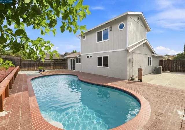 Photo 1 of Single family home for sale at 5029 Teakwood Dr, Oakley, CA 94561 | MLS# 41149924 | Listing updated on 2026-10-08