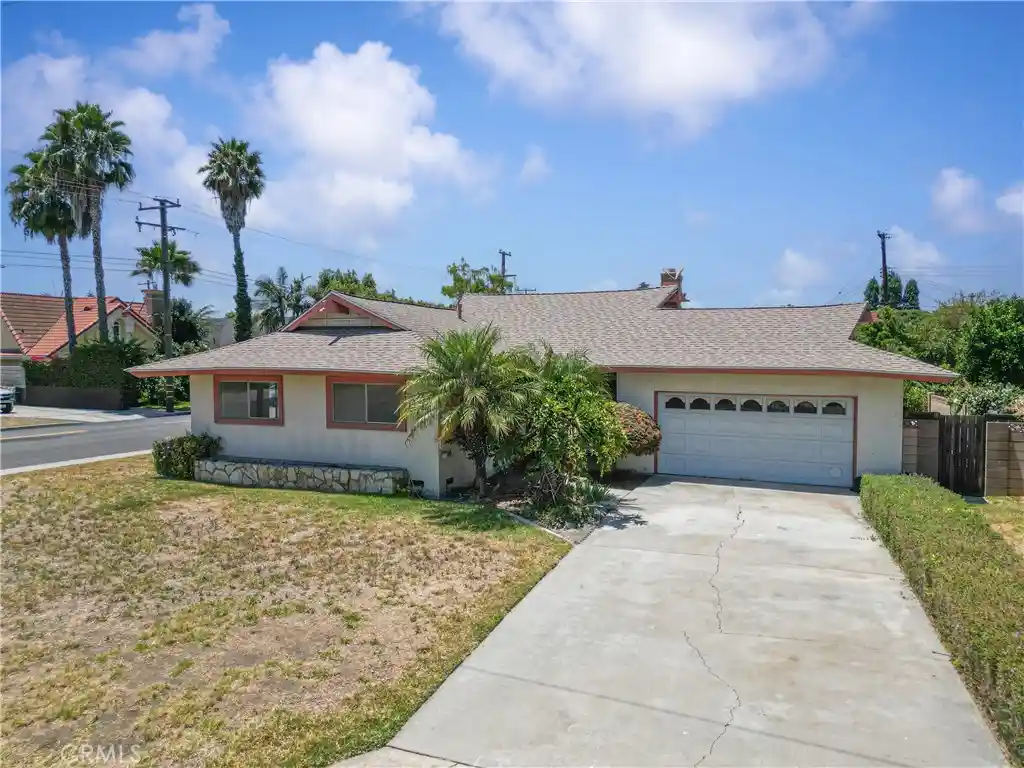 Photo 1 of Single family home for sale at 525 S Gretta Ave, West Covina, CA 91790 | MLS# CV26213763 | Listing updated on 2026-10-18