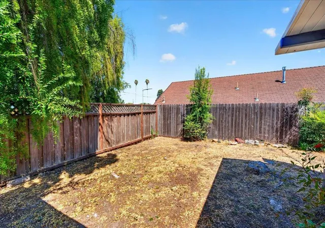 Photo 4 of Single family home for sale at 1111 Marionola Way, Pinole, CA 94564 | MLS# ML82063205 | Listing updated on 2026-10-30