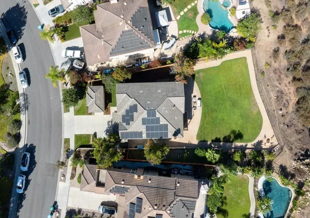 Photo 3 of Sale Pending at 13769 Shl Summit Dr, San Diego, CA 92128 | MLS# 260023861SD | Listing updated on 2026-10-08