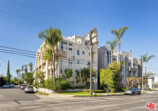 Photo 1 of Condo for sale at 4549 Haskell Ave #1, Encino, CA 91436 | MLS# 26995263 | Listing updated on 2026-10-09