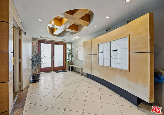 Photo 4 of Condo for sale at 4549 Haskell Ave #1, Encino, CA 91436 | MLS# 26995263 | Listing updated on 2026-10-09