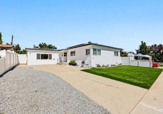 Photo 1 of Single family home for sale at 726 Paulsen Ave, El Cajon, CA 92020 | MLS# PTP2607395 | Listing updated on 2026-10-07