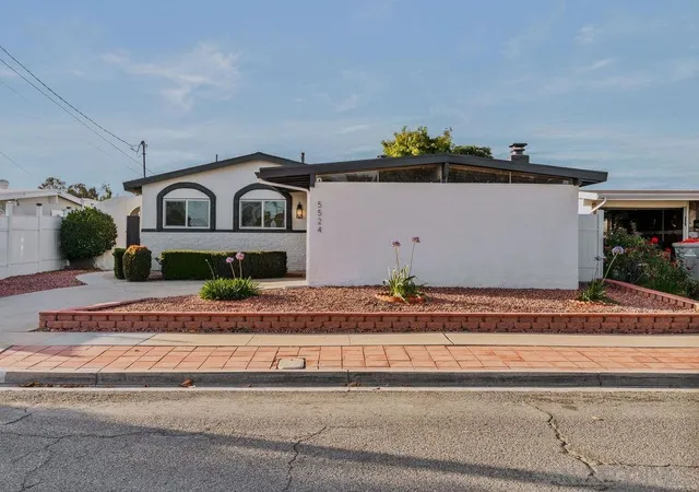 Photo 2 of Single family home for sale at 5524 Norwich St, San Diego, CA 92117 | MLS# 260023871SD | Listing updated on 2026-10-01