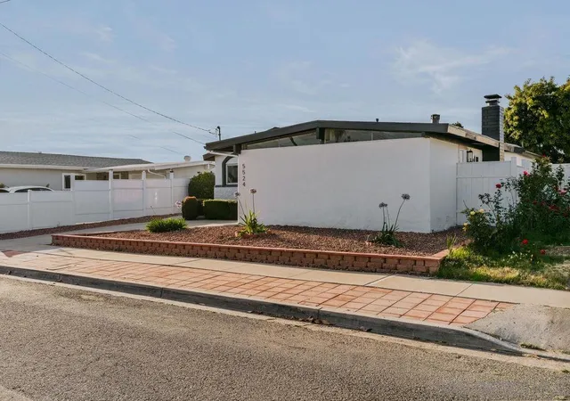 Photo 3 of Single family home for sale at 5524 Norwich St, San Diego, CA 92117 | MLS# 260023871SD | Listing updated on 2026-10-01
