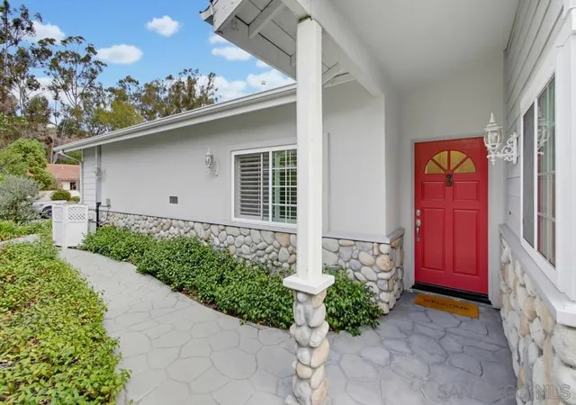 Photo 3 of Sale Pending at 11875 Handrich Dr, San Diego, CA 92131 | MLS# 260023880SD | Listing updated on 2026-10-10