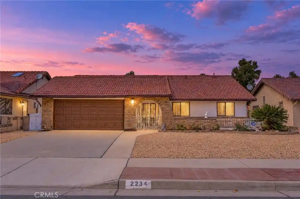Photo 1 of Single family home for sale at 2234 Redwood Dr, Hemet, CA 92545 | MLS# SR26213123 | Listing updated on 2026-10-25