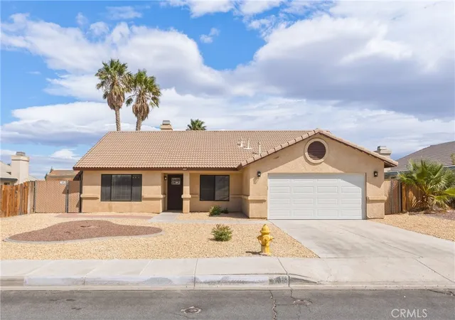 Photo 1 of Single family home for sale at 463 Stanford Dr, Barstow, CA 92311 | MLS# CV26213871 | Listing updated on 2026-10-02