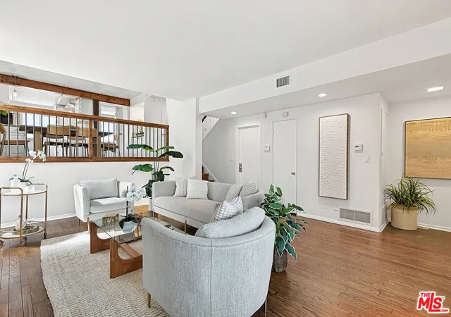 Photo 2 of Condo for sale at 13226 Admiral Ave #N, Marina Del Rey, CA 90292 | MLS# 26987349 | Listing updated on 2026-10-09