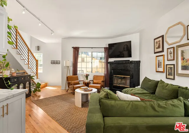 Condo for sale at 4192 Marcasel Ave #2, Los Angeles, CA 90066 | MLS# 26994875