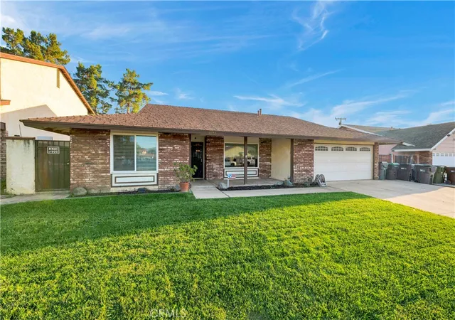 Photo 1 of Single family home for sale at 41777 Lomas, Hemet, CA 92544 | MLS# SW26213900 | Listing updated on 2026-10-02