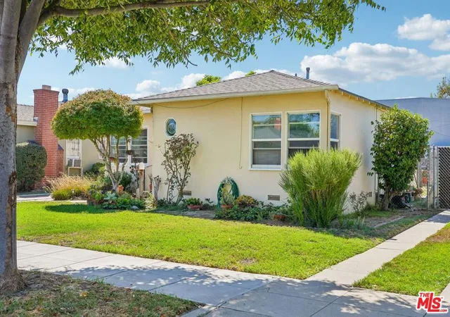 Photo 2 of Single family home for sale at 555 S Helena St, Anaheim, CA 92805 | MLS# 26994695 | Listing updated on 2026-10-10