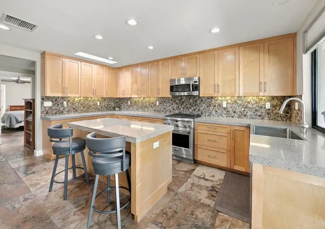 Photo 2 of Condo for sale at 44 San Sebastian Dr, Rancho Mirage, CA 92270 | MLS# 219153555DA | Listing updated on 2026-10-02