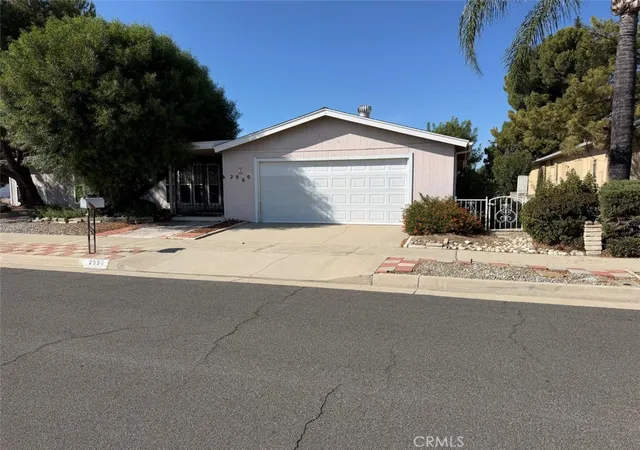 Photo 1 of Single family home for sale at 2990 Blue Spruce Dr, Hemet, CA 92545 | MLS# CV26213928 | Listing updated on 2026-10-07