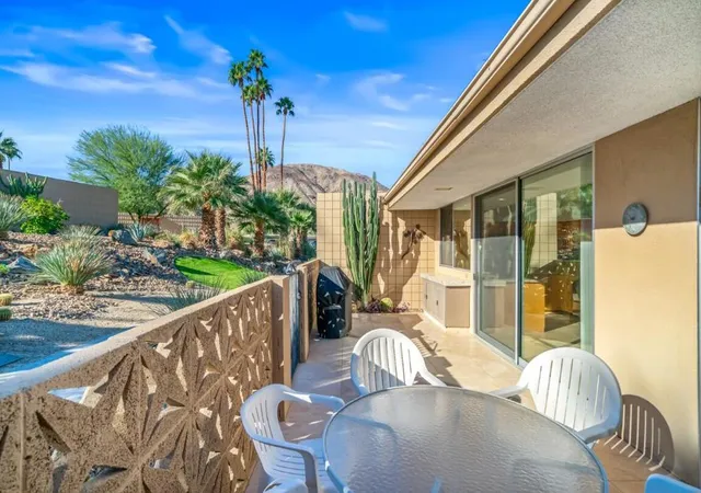 Listing Photo 1 - Condo for sale in building located at 72877 El Paseo, Palm Desert, CA 92260 - Unit #512