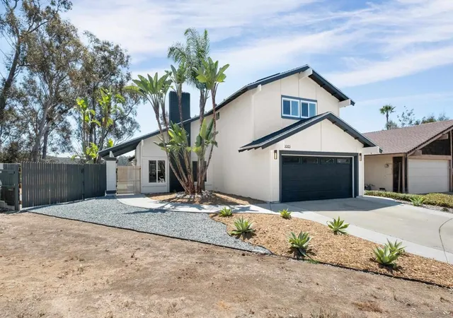 Photo 3 of Single family home for sale at 10065 Timberline Ct, San Diego, CA 92131 | MLS# 260023896SD | Listing updated on 2026-10-08