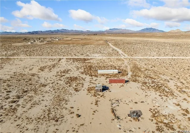 Photo 2 of Manufactured home for sale at 37023 Rabbit Springs Rd, Lucerne Valley, CA 92356 | MLS# HD26214000 | Listing updated on 2026-10-02