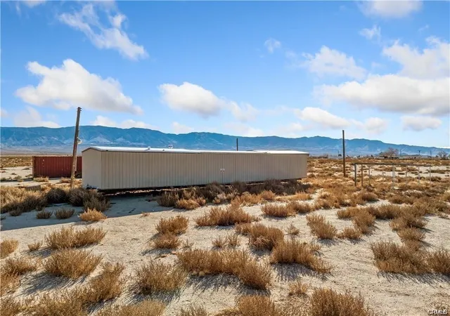 Photo 3 of Manufactured home for sale at 37023 Rabbit Springs Rd, Lucerne Valley, CA 92356 | MLS# HD26214000 | Listing updated on 2026-10-02