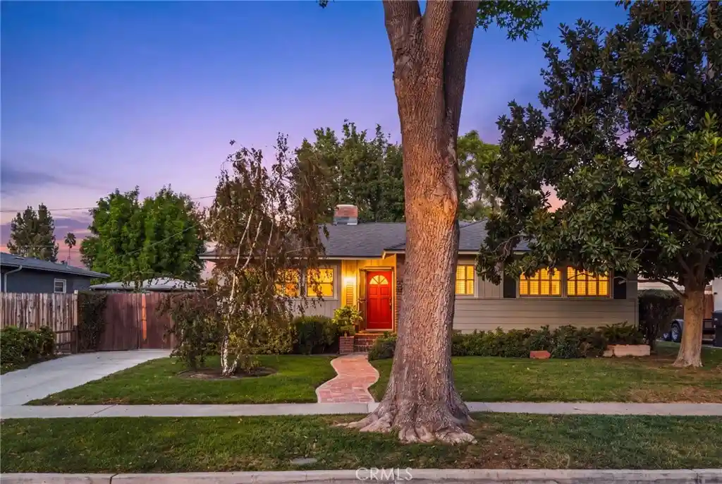 Photo 1 of Sale Pending at 3917 Donald Ave, Riverside, CA 92503 | MLS# IG26213140 | Listing updated on 2026-10-13