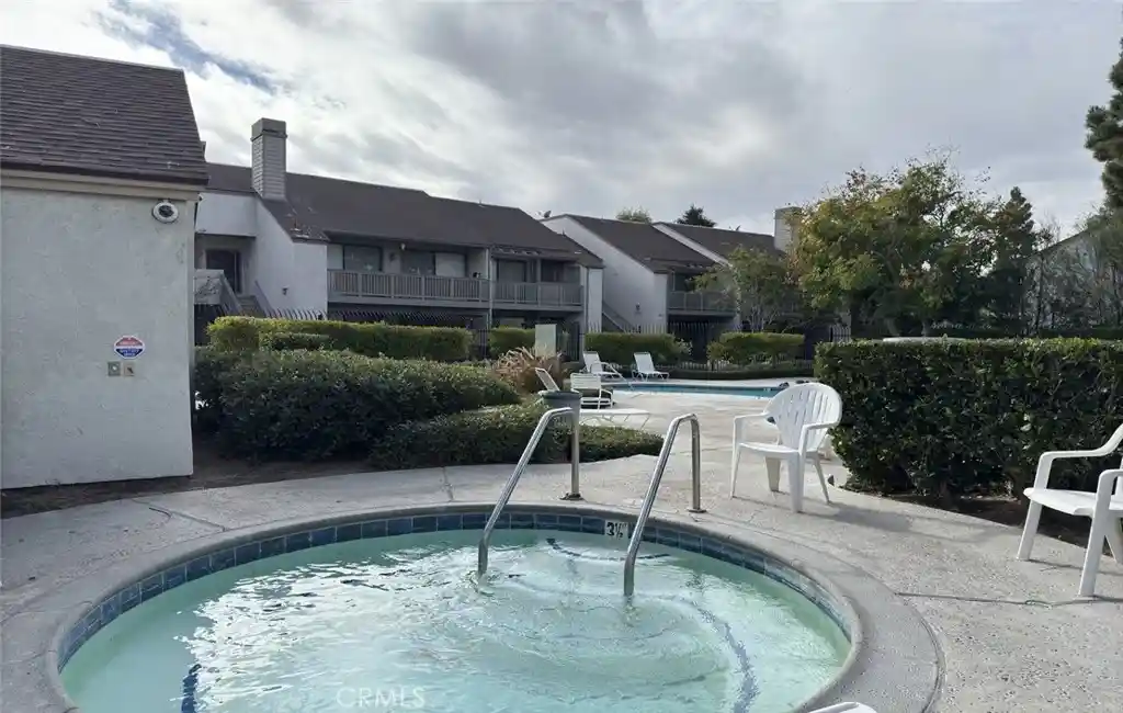 Listing Photo 18 - Condo for sale in 10561 Lakeside Dr S located at 10561 Lakeside Dr S, Garden Grove, CA 92840 - Unit #172