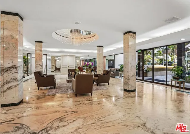 Photo 3 of Condo for sale at 325 N Oakhurst Dr #PH2, Beverly Hills, CA 90210 | MLS# 26995561 | Listing updated on 2026-10-09