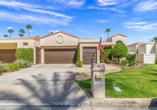 Photo 2 of Condo for sale at 75672 Vista Del Rey, Indian Wells, CA 92210 | MLS# 219153578DA | Listing updated on 2026-10-02