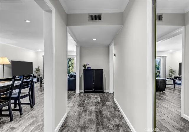 Listing Photo 1 - Condo for sale in building located at 500 E Jackson Pl, Glendale, CA 91206 - Unit #302