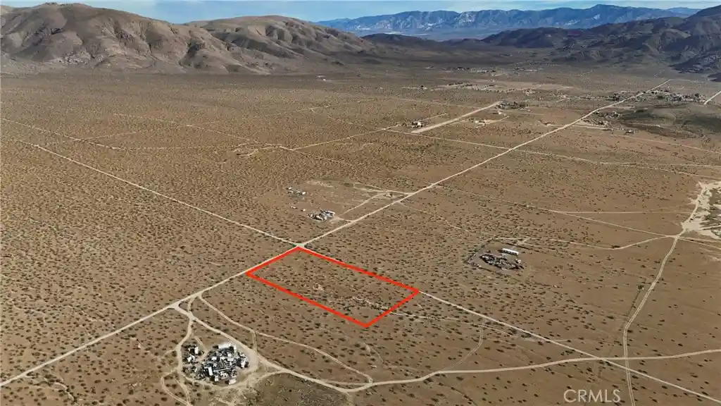 Photo 1 of Land for sale at 712 Oldenburg Rd, Apple Valley, CA 92307 | MLS# HD26214108 | Listing updated on 2026-10-16