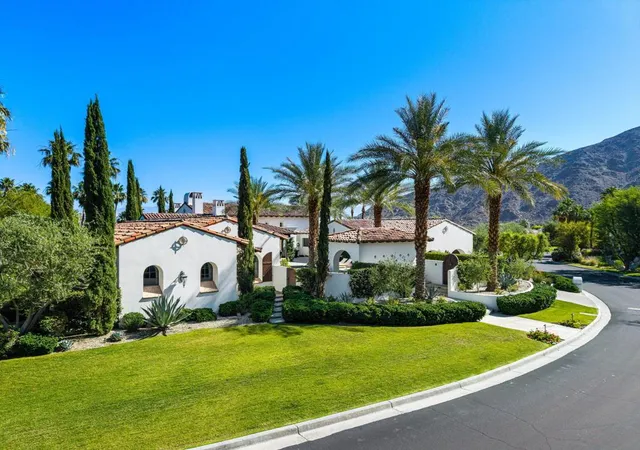 Photo 4 of Single family home for sale at 53660 Del Gato Dr, La Quinta, CA 92253 | MLS# 219153586DA | Listing updated on 2026-10-02