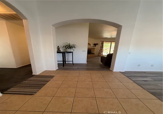 Photo 3 of Single family home for sale at 17071 Tokata Rd, Apple Valley, CA 92307 | MLS# SR26214140 | Listing updated on 2026-10-07