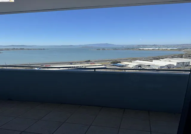 Photo 1 of Condo for sale at 555 Pierce St #1033, Albany, CA 94706 | MLS# 41149985 | Listing updated on 2026-10-10