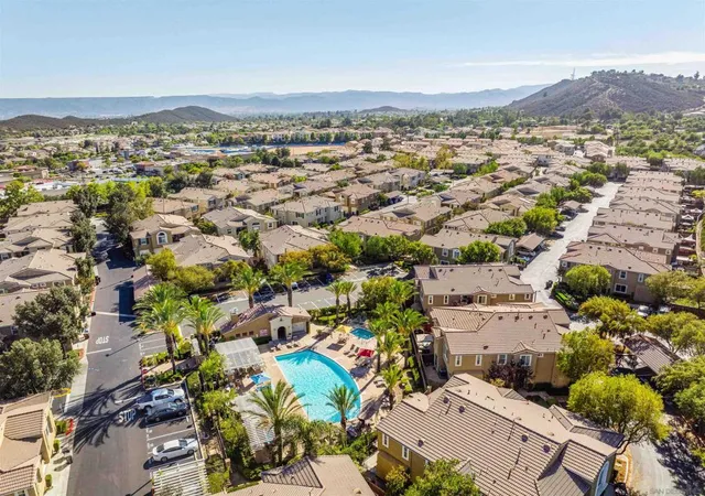 Photo 21 of Townhouse for sale at 35797 Springvale Ln, Murrieta, CA 92562 | MLS# 260023914SD | Listing updated on 2026-10-01