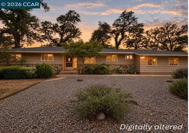 Photo 1 of Single family home for sale at 12232 Dry Crk Rd, Bella Vista, CA 96008 | MLS# 41149993 | Listing updated on 2026-10-09
