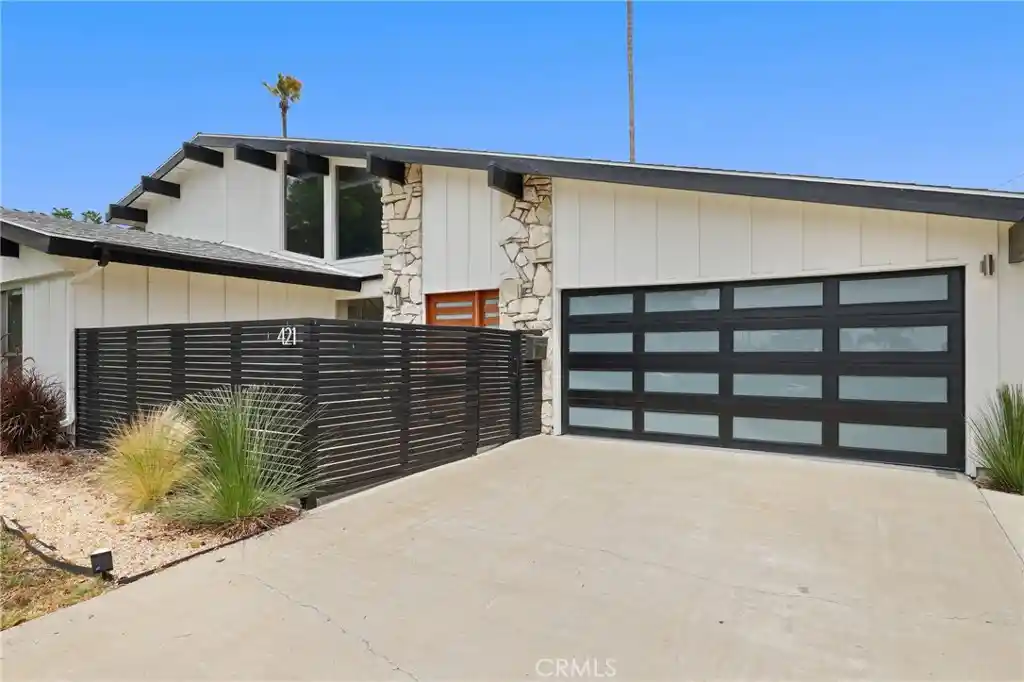 Photo 1 of Single family home for sale at 421 Larry Ln, Placentia, CA 92870 | MLS# OC26213411 | Listing updated on 2026-10-25