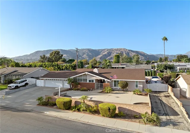 Photo 2 of Single family home for sale at 1255 Ruggles St, La Verne, CA 91750 | MLS# CV26214248 | Listing updated on 2026-10-04