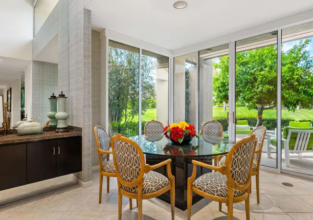 Listing Photo 4 - Condo for sale in building located at 74683 Arroyo Dr, Indian Wells, CA 92210