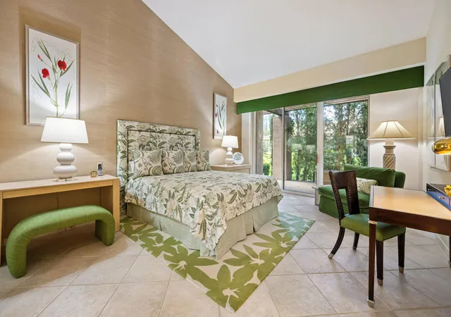 Listing Photo 5 - Condo for sale in building located at 74683 Arroyo Dr, Indian Wells, CA 92210