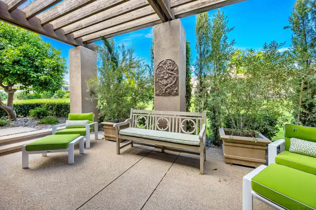 Listing Photo 8 - Condo for sale in 74683 Arroyo Dr located at 74683 Arroyo Dr, Indian Wells, CA 92210 - Unit 74683 Arroyo Dr