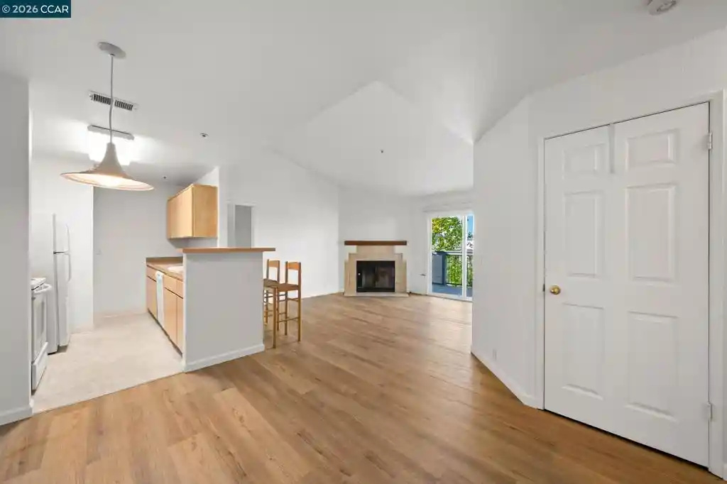 Listing Photo 1 - Condo for sale in 1430 Bel Air Dr located at 1430 Bel Air Dr, Concord, CA 94521 - Unit #307