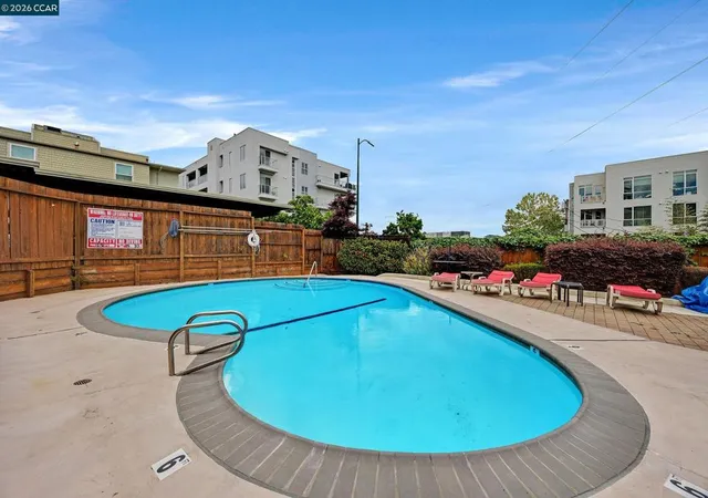 Condo for sale at 1810 Cole Ave #3, Walnut Creek, CA 94596 | MLS# 41150009