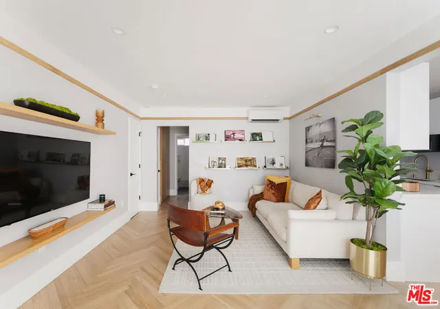 Photo 2 of Condo for sale at 536 N Orlando Ave #2, West Hollywood, CA 90048 | MLS# 26866877 | Listing updated on 2026-10-09